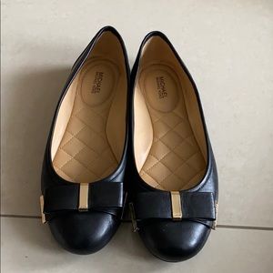MICHAEL KORS - KIERA BALLET FLEX black- 8.5/9